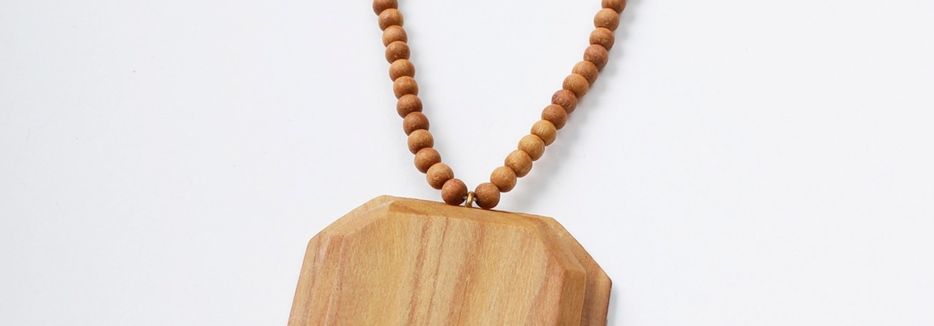 WH Sandalwood Octagon Necklace