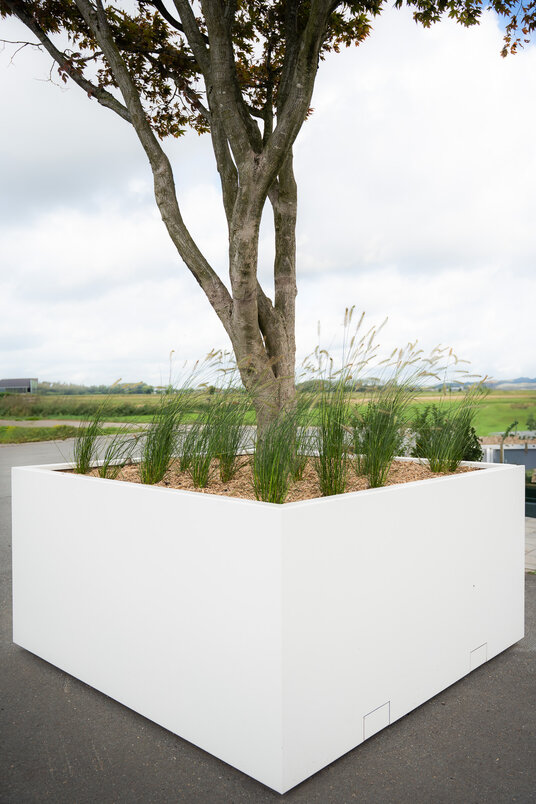 Baumkübel 240x240x110cm