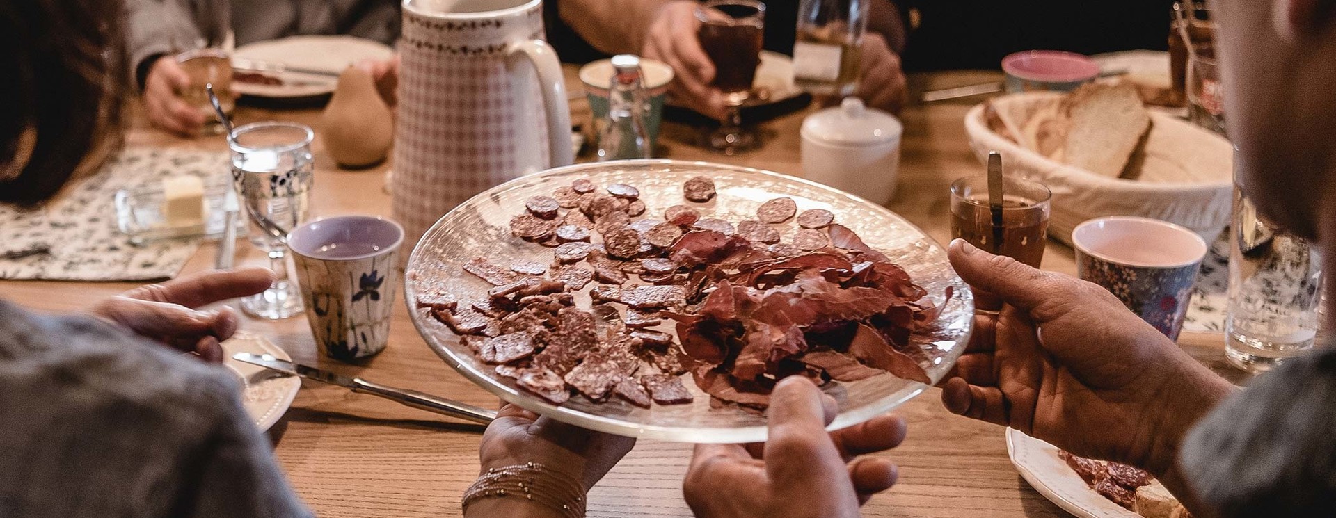 REGIONALE FLEISCH- UND WURSTSPEZALITÄTEN
