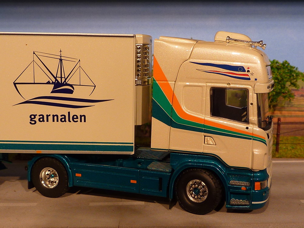 Tekno Tekno Scania R580 Topline with refrigerated trailer Klaas Puul Garnalen