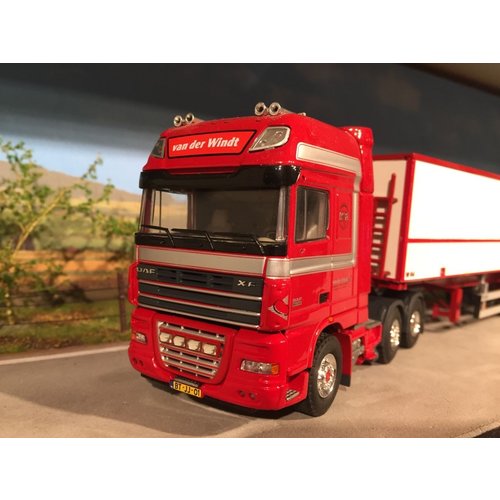 Tekno Tekno DAF 105XF 6x2 met aardappeloplegger van der Windt Tekno Tekno DAF 105XF 6x2 met aardappeloplegger van der Windt