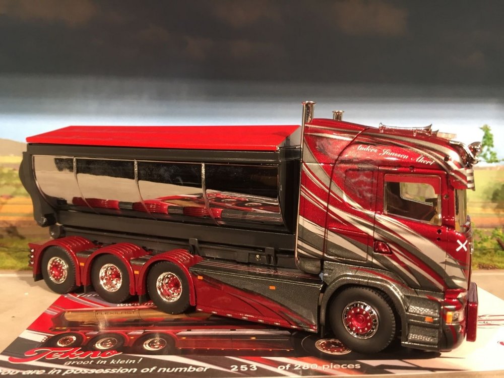 Tekno Tekno Scania streamline highline met afzetbak Anders Jonsson Sweden