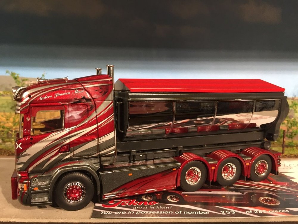 Tekno Tekno Scania streamline highline met afzetbak Anders Jonsson Sweden