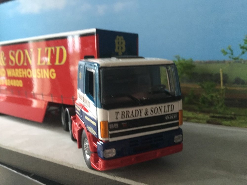 Tekno Tekno DAF 85 6x2 with closed trailer T. Brady & Son