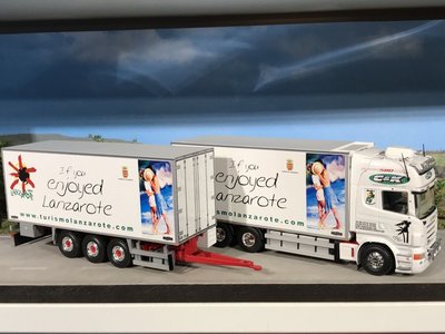 Tekno Tekno Scania R580 box truck combi C&K Haulow UK