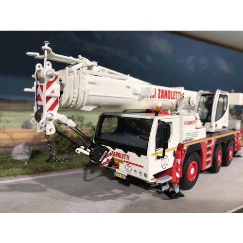 WSI WSI Liebherr LTM 1050-3.1 kraanwagen Zanoletti Italy WSI WSI Liebherr LTM 1050-3.1 kraanwagen Zanoletti Italy