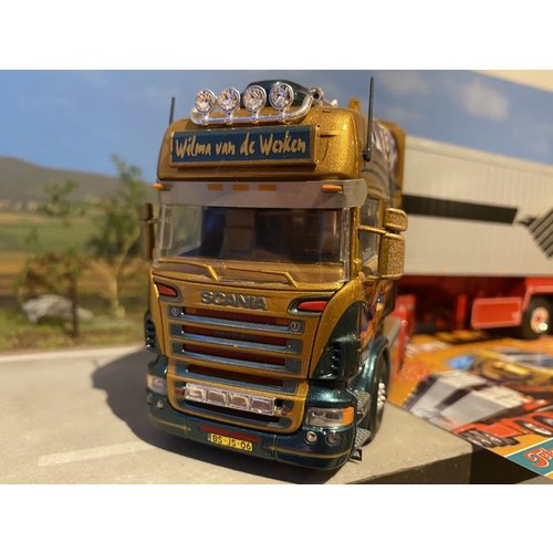 Tekno Tekno Scania R 6x2 Topline met open top kiepoplegger Wilma van de Werken Tekno Tekno Scania R 6x2 Topline met open top kiepoplegger Wilma van de Werken