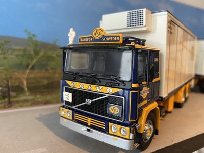 Tekno Tekno Volvo F12 LZV combination ASG Sweden