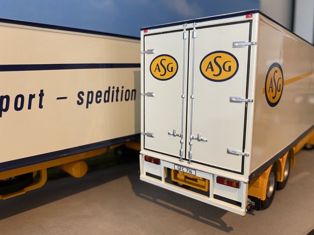 Tekno Tekno Volvo F12 LZV combination ASG Sweden