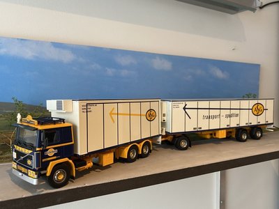 Tekno Tekno Volvo F12 LZV combination ASG Sweden