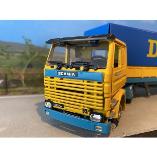 Tekno Tekno Scania 142H with classic curtain side trailer de Rijke