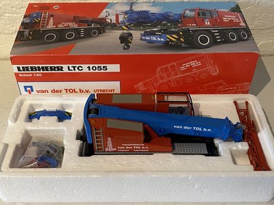 Conrad Modelle Conrad Liebherr LTC1055 mobil crane van der Tol