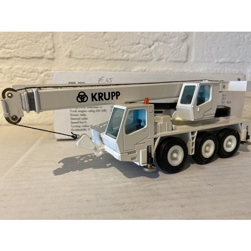Conrad Modelle NZG Krupp KMK 3035 Mobile Crane Conrad Modelle NZG Krupp KMK 3035 Mobile Crane