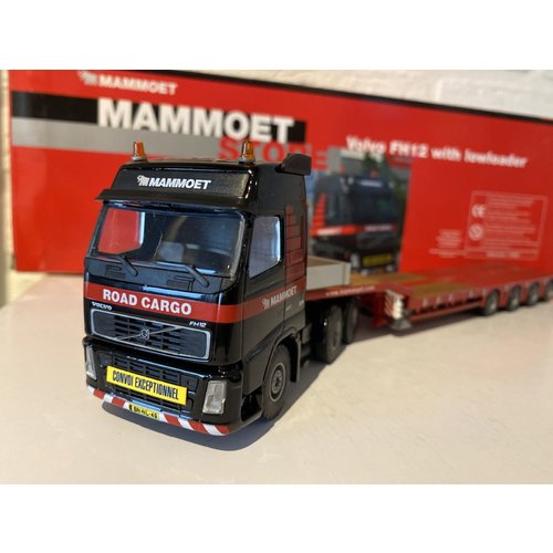 Mammoet store Tematoys Volvo FH12 with lowloader Mammoet Mammoet store Tematoys Volvo FH12 with lowloader Mammoet