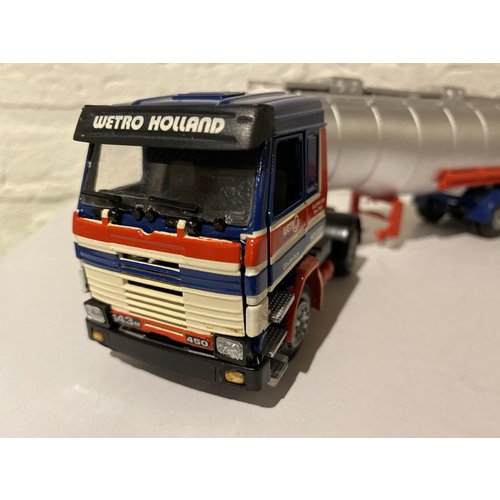 Tekno Tekno Scania 143M met tankoplegger Wetro Tekno Tekno Scania 143M met tankoplegger Wetro