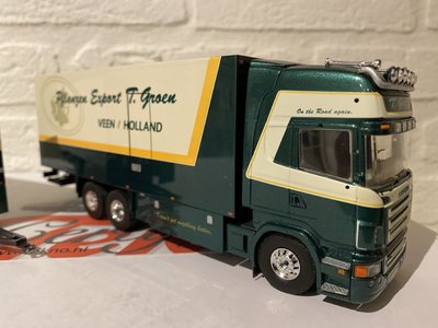 Tekno Tekno R580 Topline box truck combi T. Groen