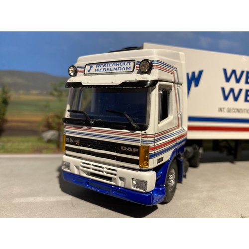 Tekno Tekno DAF 85 met koeloplegger Westerhout Tekno Tekno DAF 85 met koeloplegger Westerhout