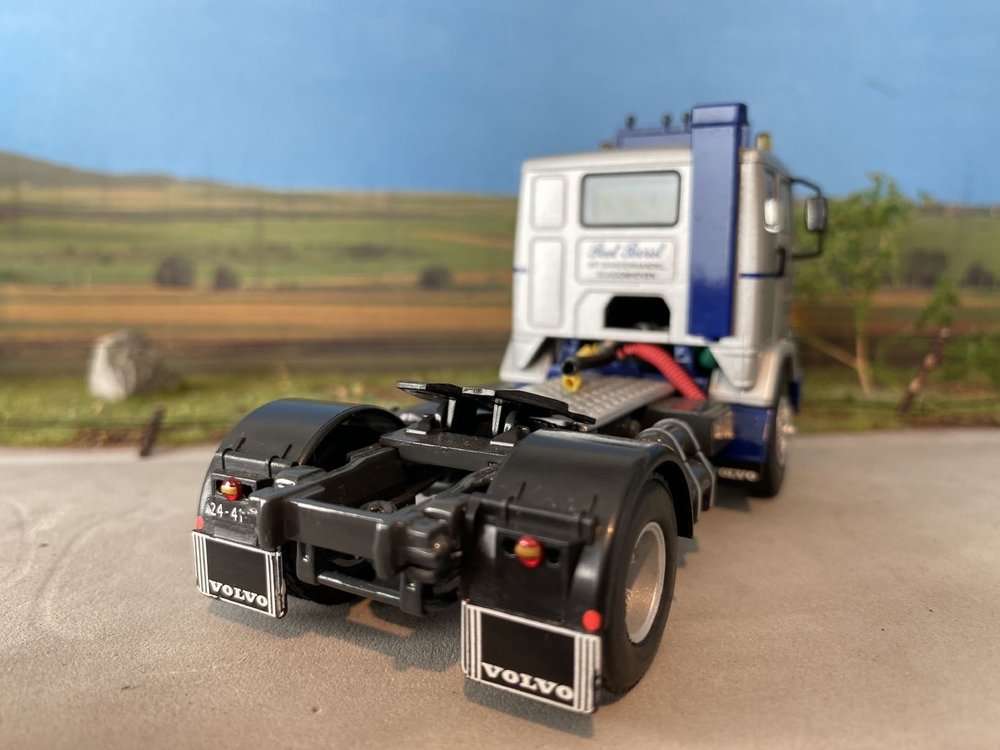 WSI WSI Volvo F88 4x2 Peet Borst