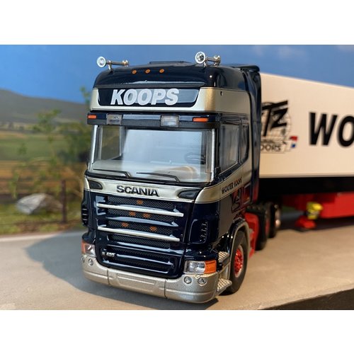 Tekno Tekno Scania R420Topline 6x2 met koeloplegger Wolter Koops Tekno Tekno Scania R420Topline 6x2 met koeloplegger Wolter Koops