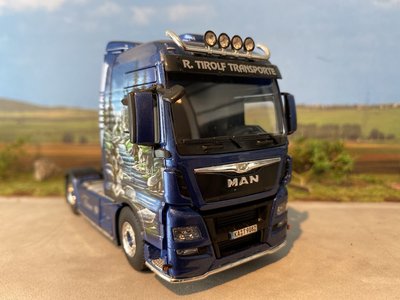 WSI WSI MAN TGX XXL 4x2 Tirolf Transport