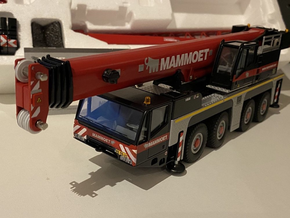 Mammoet store Conrad Demag AC100/4 Mobilcrane Mammoet