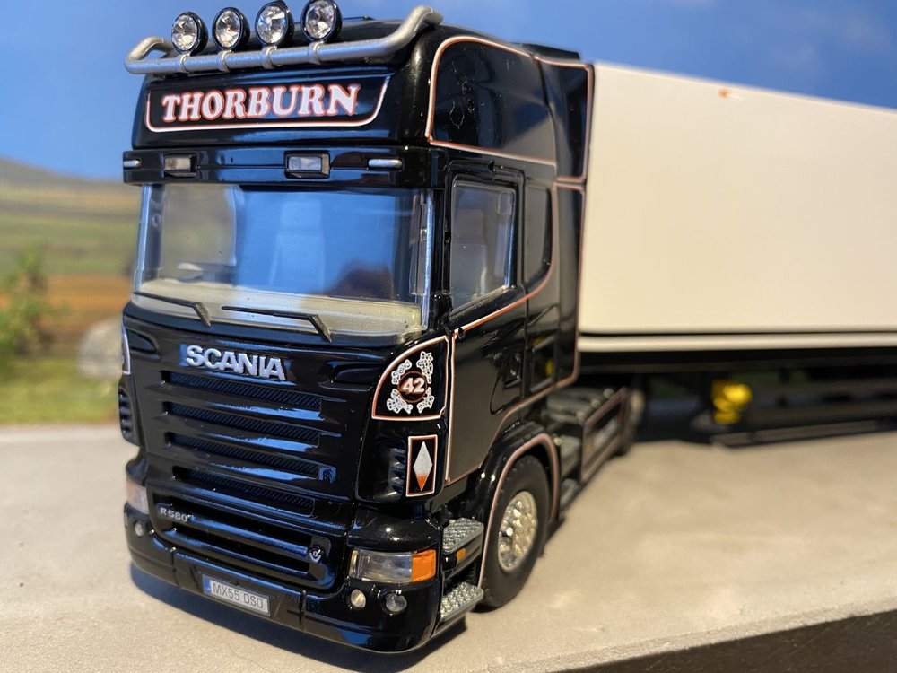 Tekno Tekno Scania R580  Topline 4x2 met koeloplegger Thorburn