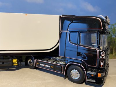 Tekno Tekno Scania R580  Topline 4x2 met koeloplegger Thorburn