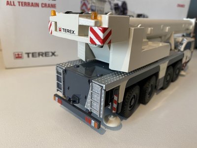 Conrad Modelle Conrad Terex Demag AC100/4L Mobile Crane