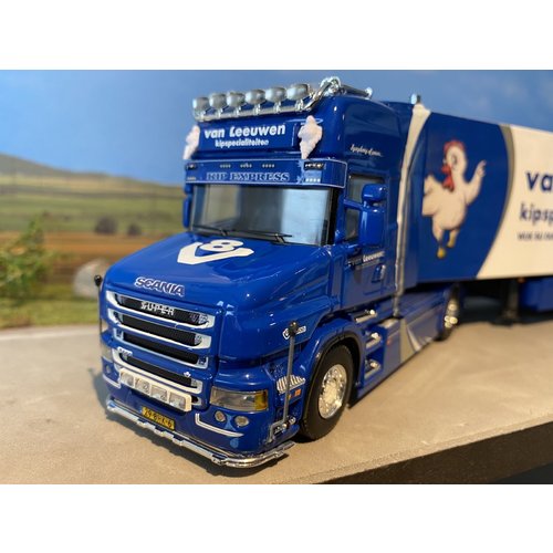 WSI WSI Scania T6 Torpedo Topline met koeloplegger van Leeuwen WSI WSI Scania T6 Torpedo Topline met koeloplegger van Leeuwen
