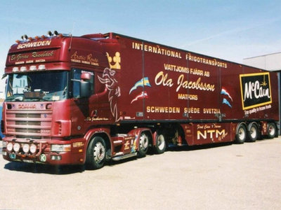 Tekno Tekno Scania 4-serie Topline with 3-axle NTM refrigerated trailer Ola Jacobsson