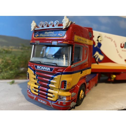 Tekno Tekno Scania R580 Topline with refrigerated trailer Klappenecker