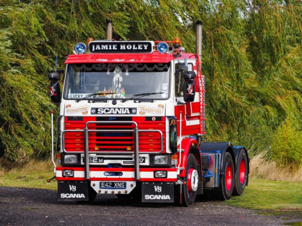 Tekno Scania 2-serie 6x2 sleepas Jamie Holey