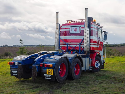 Tekno Scania 2-serie 6x2 sleepas Jamie Holey