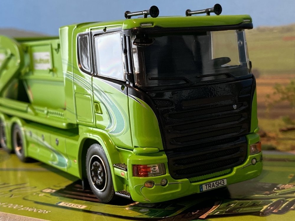 Tekno Tekno Scania R-serie laag dak met Laxo afzetysteem Miljo Trans