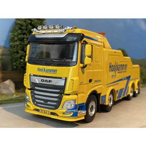 WSI WSI DAF XF Super Space Cab 8x4 Falkom Hooikammer WSI WSI DAF XF Super Space Cab 8x4 Falkom Hooikammer