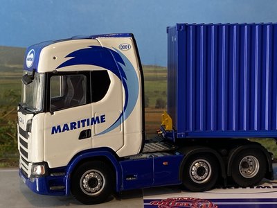 Tekno Tekno Scania S Highline 6x2 met 40ft.  container Maritime