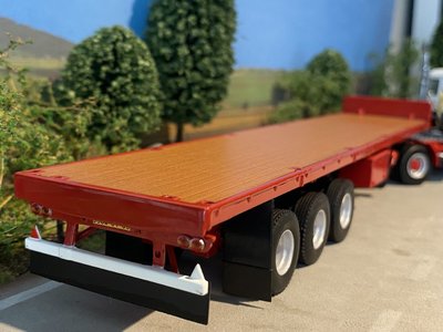 WSI WSI DAF 3300 6x4 flatbed trailer - classic 3 axle P. Brame