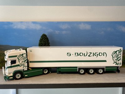 WSI WSI Scania Streamline Topline 4x2 reefer trailer S. Bouzigon