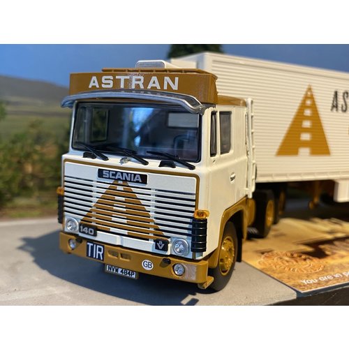 Tekno Tekno Scania 140 met 2-assige freuhauf oplegger Astran Tekno Tekno Scania 140 met 2-assige freuhauf oplegger Astran