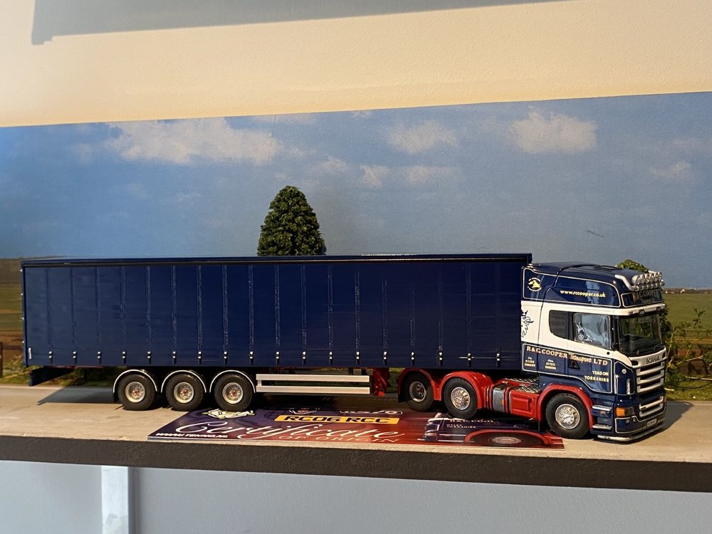 Tekno Tekno Scania R-serie Topline with curtainside trailer R&C Cooper