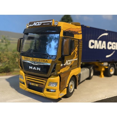 WSI WSI MAN TGX XXL combi trailer + 2 x 20ft. Niek Dijkstra WSI WSI MAN TGX XXL combi trailer + 2 x 20ft. Niek Dijkstra