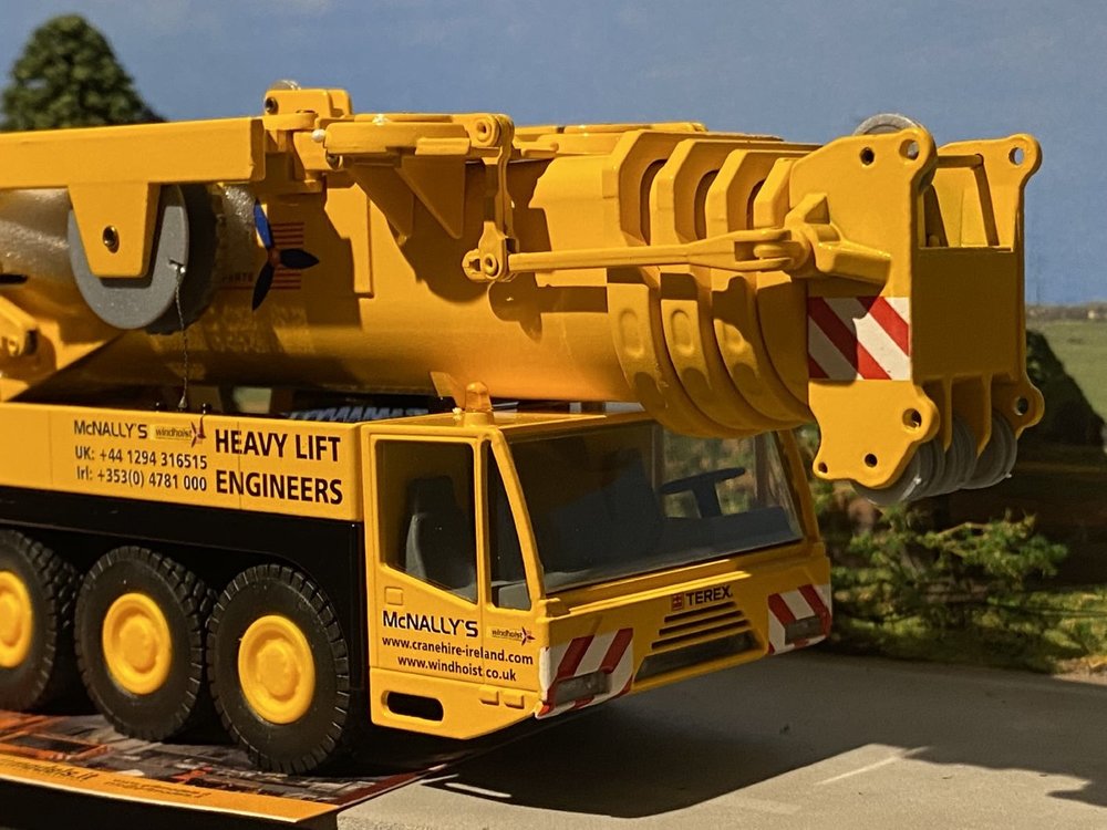 Conrad Modelle Conrad Demag AC 500-2 Mobil crane McNally's