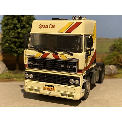 WSI WSI DAF classic 3300 SC 4x2  Premium line