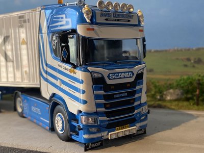 Tekno Scania S Highline with container trailer + 40ft. reefer container Hans Lubrecht