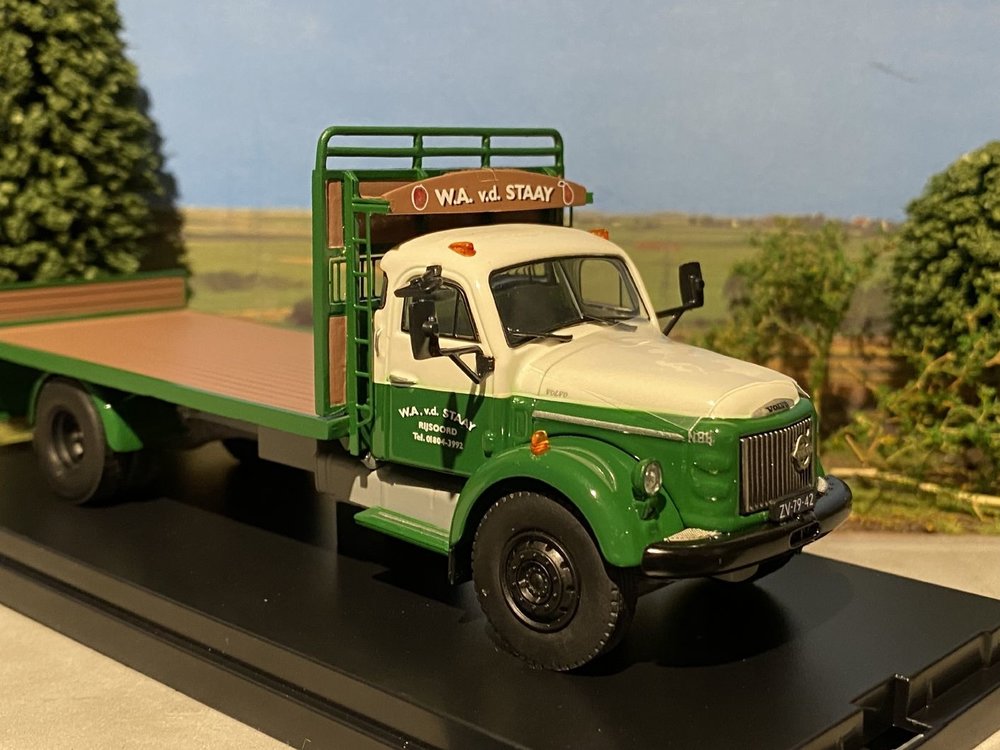 WSI WSI Volvo N88 4x2 resin Staay Food group