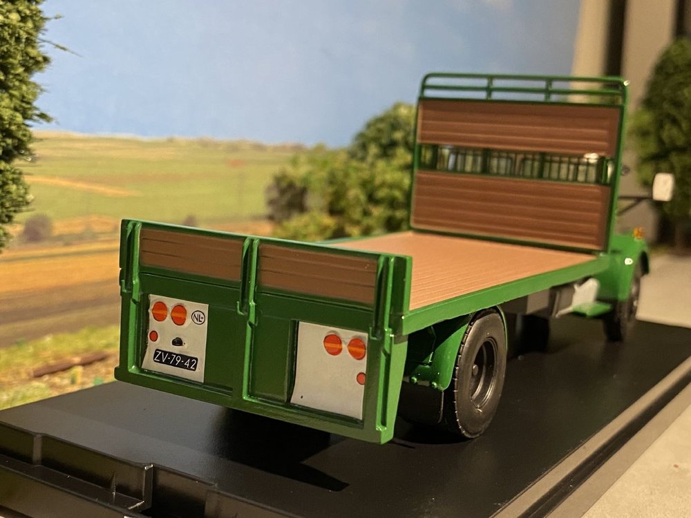 WSI WSI Volvo N88 4x2 resin Staay Food group