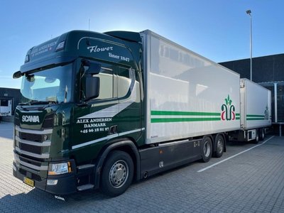 Tekno Tekno Scania Next Gen R-serie Highline motorwagen met 2-assige wipkar ALEX ANDERSEN