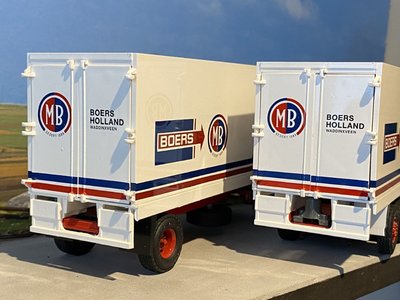 Tekno Tekno DAF 95 /400 bakwagen met aanhanger Boers transport