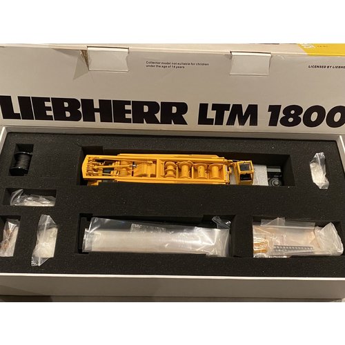 YCC YCC Liebherr LTM1800 complete set Crane, Boom and Derrick mast YCC YCC Liebherr LTM1800 complete set Crane, Boom and Derrick mast