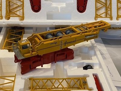 Conrad Modelle Conrad Liebherr LR1750 crawler crane Wiesbauer